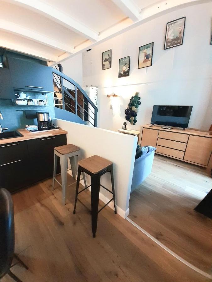 Charmant Studio En Duplex Esprit Loft Avec Balcon Vue Mer, Et Piscine Exterieure 勒克鲁西克 外观 照片